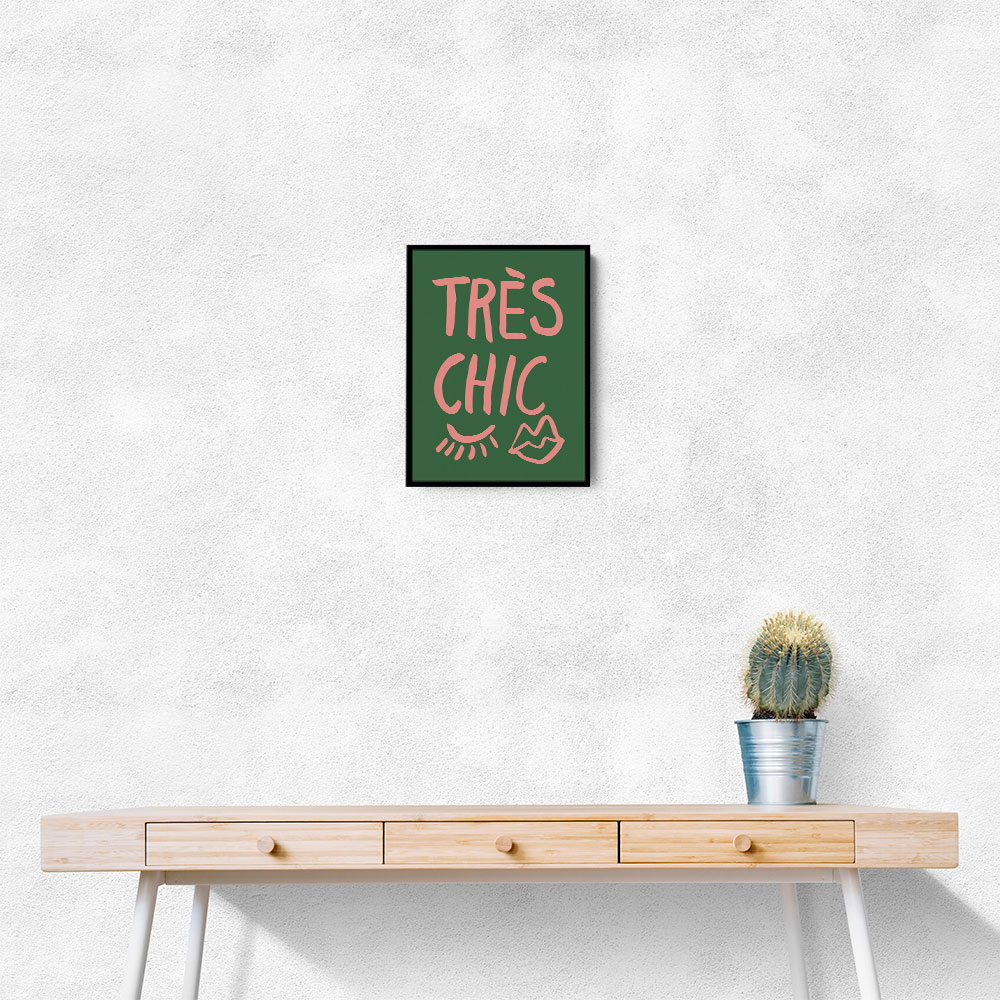 Tres Chic Green