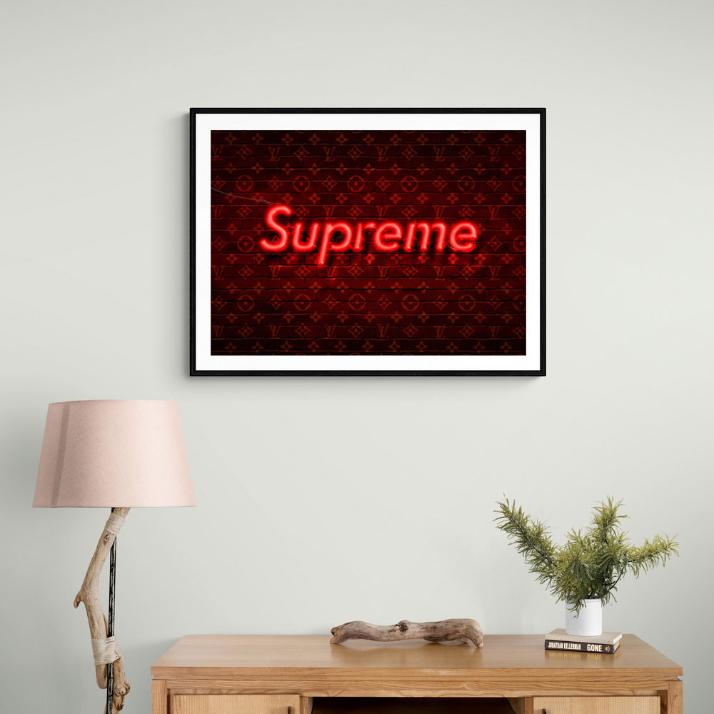 Supreme LV Red