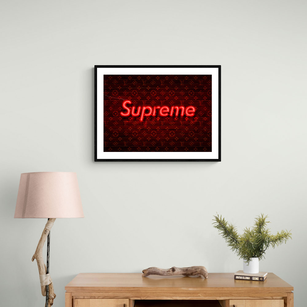 Supreme LV Red