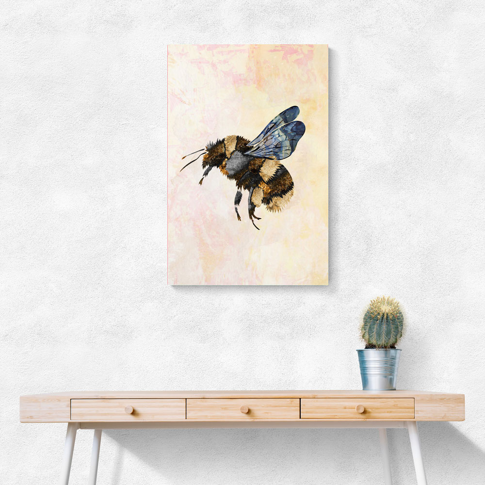 Grunge Watercolour Bee