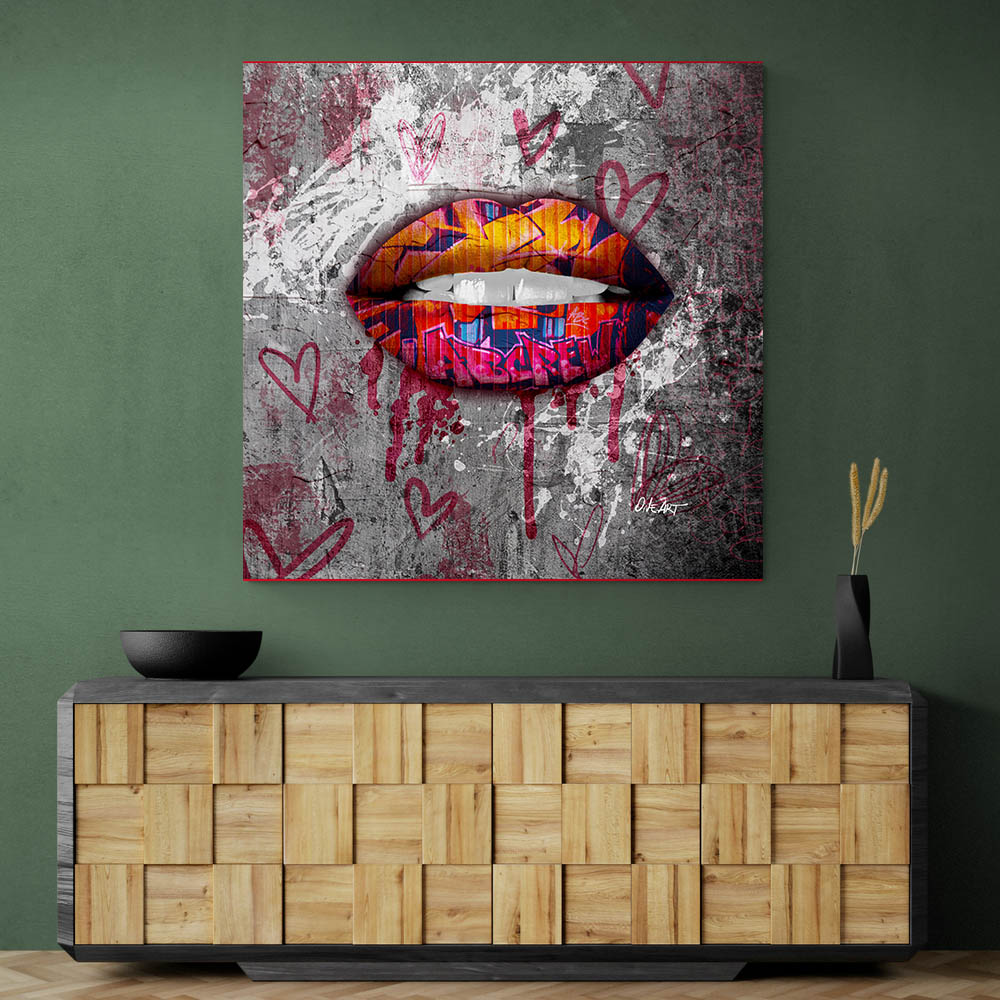 Silver Graffiti Lips