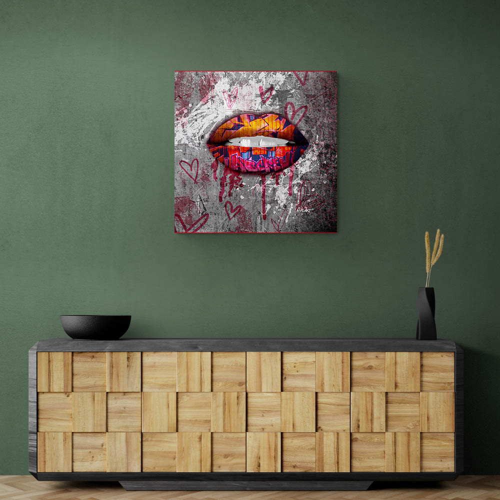 Silver Graffiti Lips