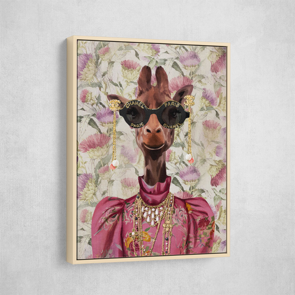 Fashion Victim Giraffe Fashion Victim Giraffe