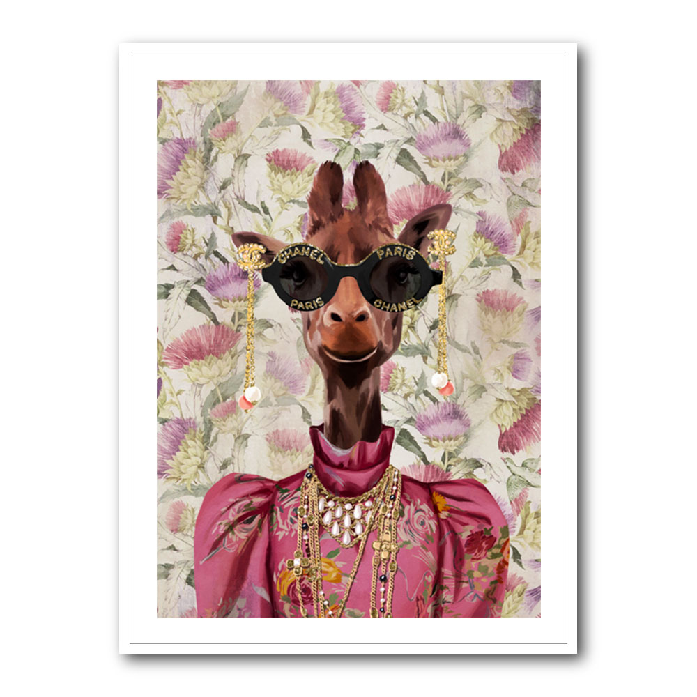 Fashion Victim Giraffe Fashion Victim Giraffe