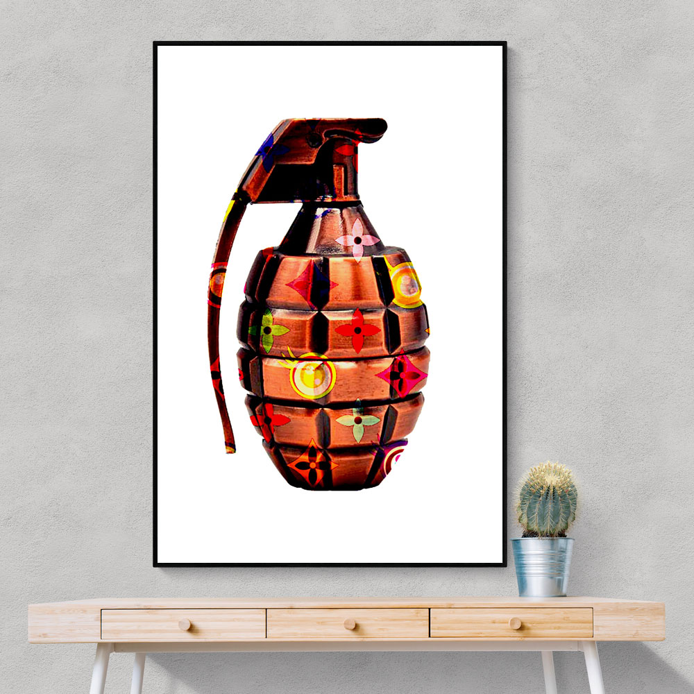 LV Bronze Grenade LV Bronze Grenade