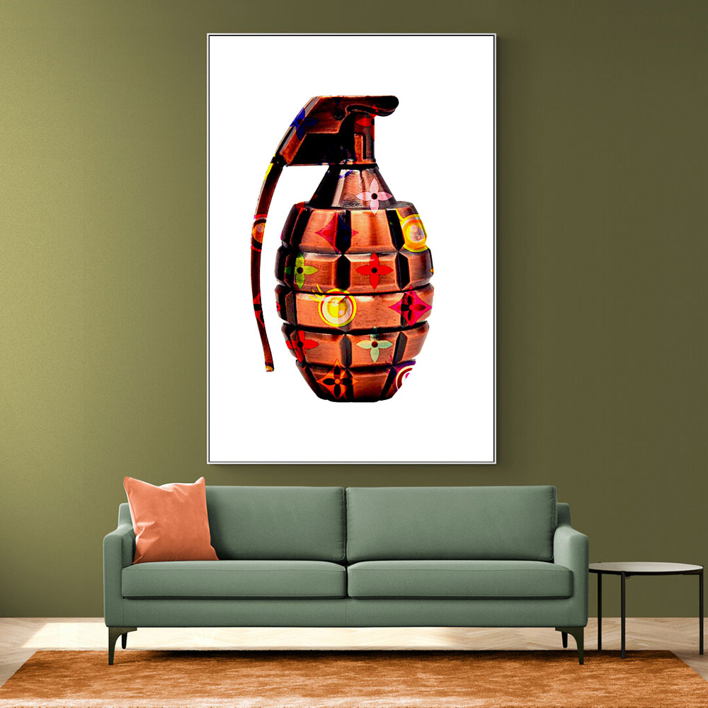 LV Bronze Grenade LV Bronze Grenade