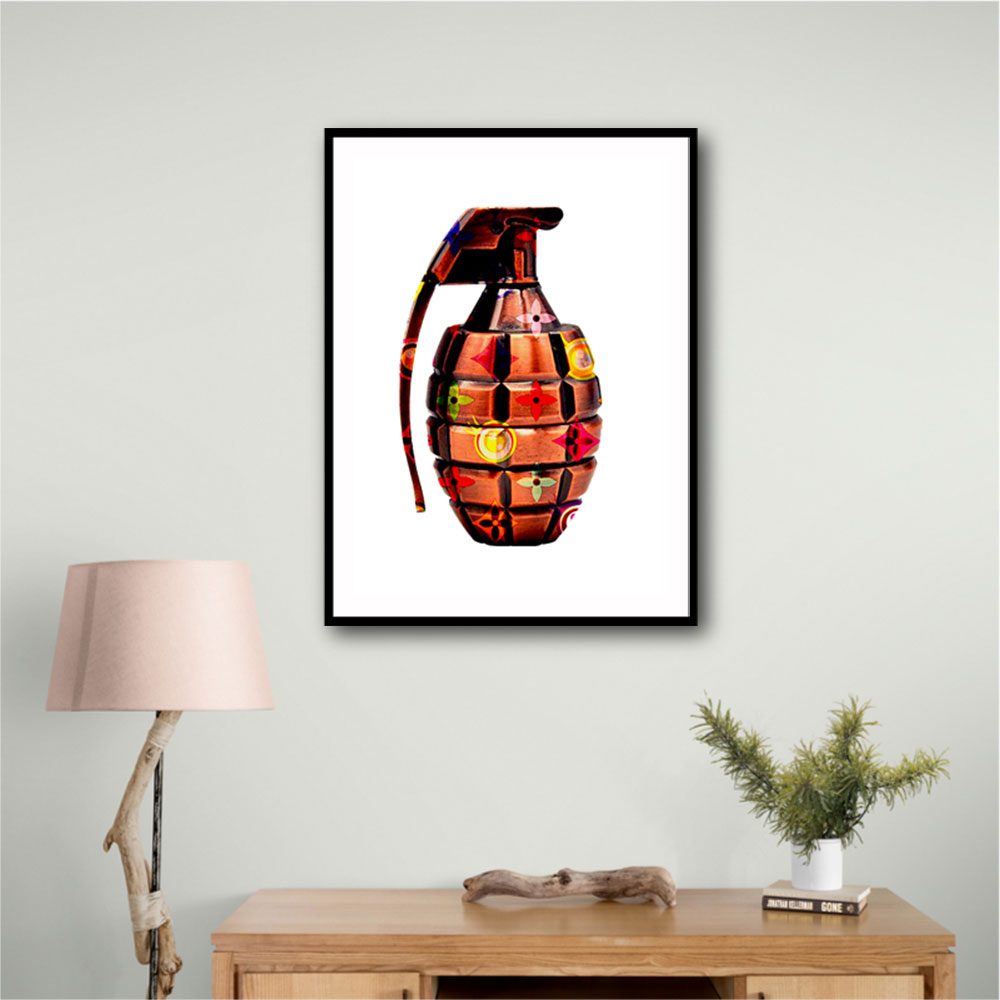 LV Bronze Grenade LV Bronze Grenade