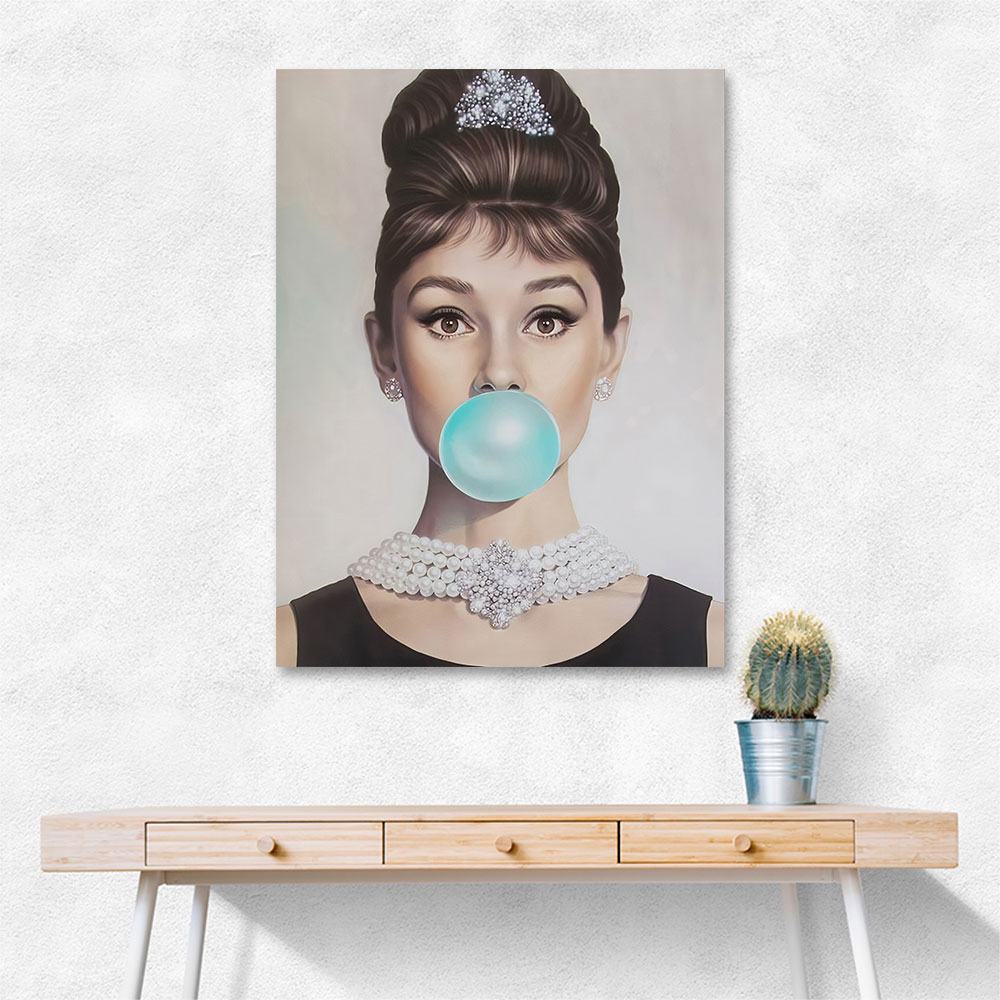 Audrey Hepburn Bubble Gum