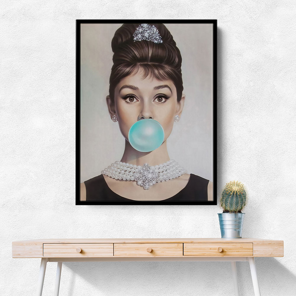 Audrey Hepburn Bubble Gum