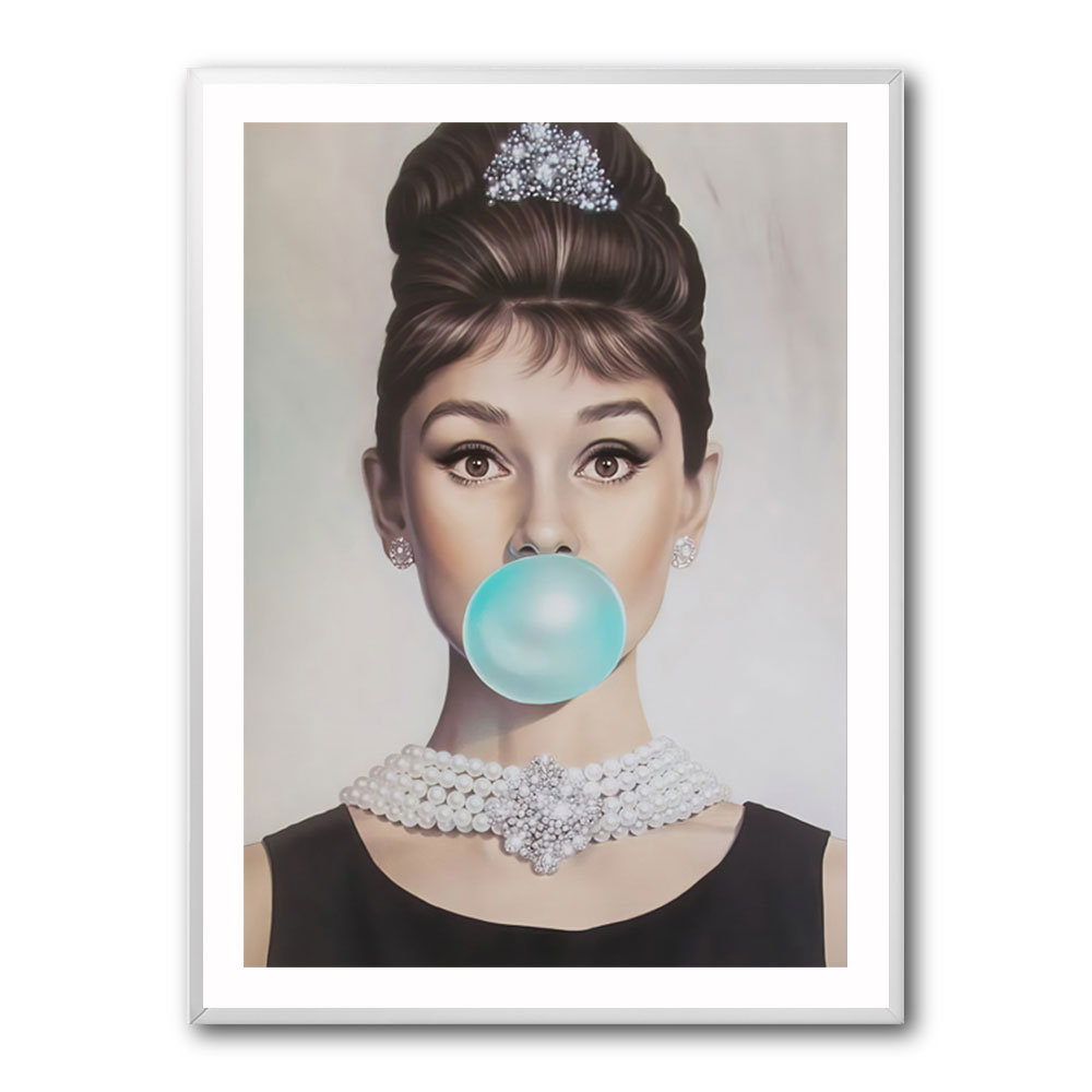 Audrey Hepburn Bubble Gum